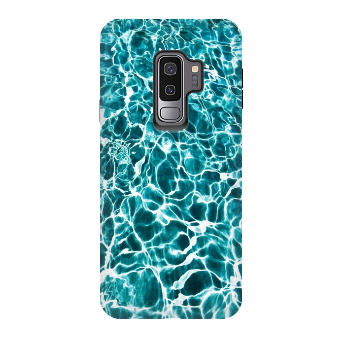 Galaxy S9 plus StrongFit Breaking The Waves by Joanna Vog