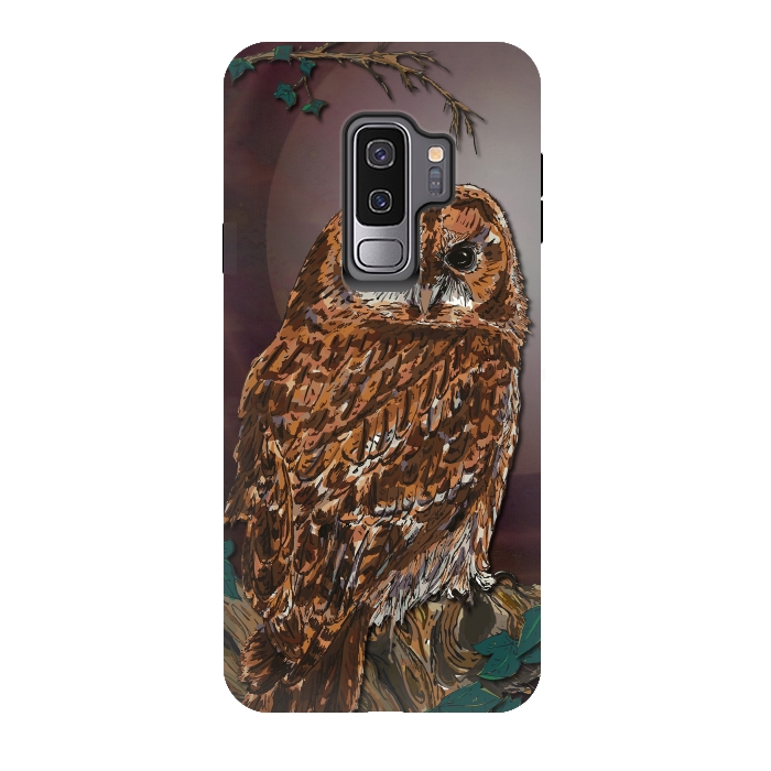 Galaxy S9 plus StrongFit Tawny Owl - Mistress of the Night by Lotti Brown