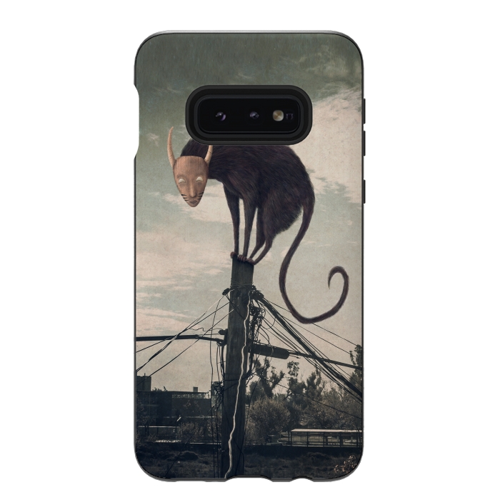 Galaxy S10e StrongFit Bicho volador by Laura Nagel