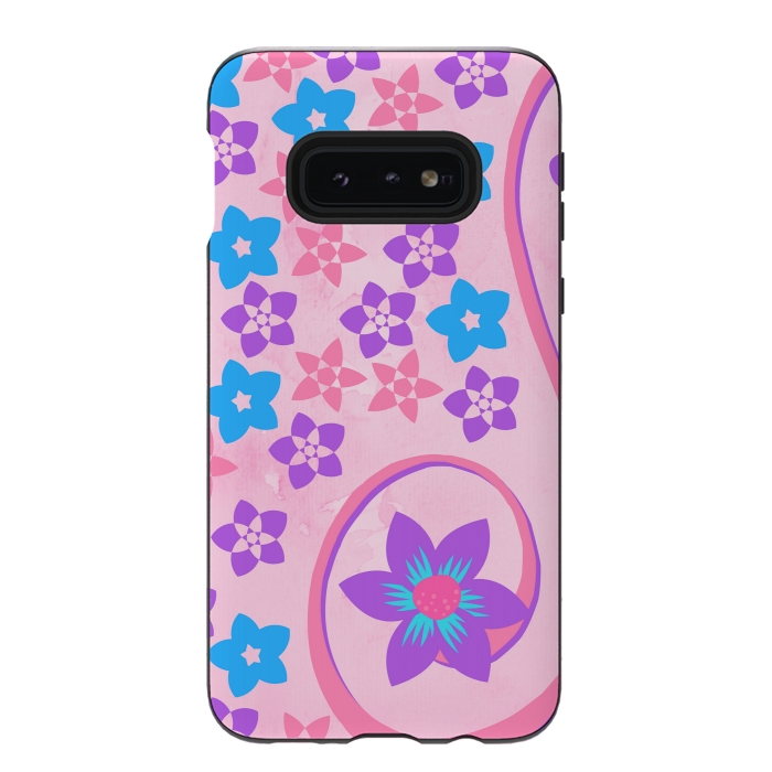 Galaxy S10e StrongFit pink blue flower pattern by MALLIKA