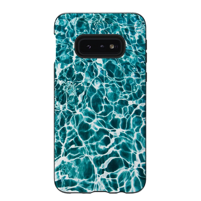 Galaxy S10e StrongFit Breaking The Waves by Joanna Vog
