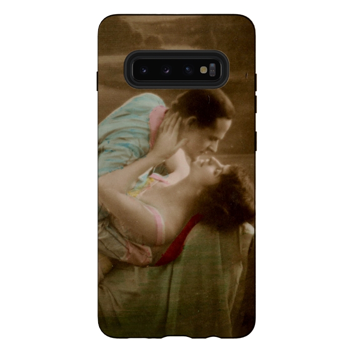 Galaxy S10 plus StrongFit Old Postcard Kissing Couple by Andrea Haase