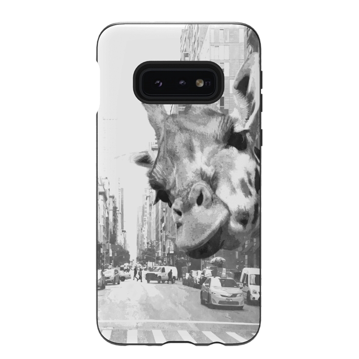 Galaxy S10e StrongFit Black and White Selfie Giraffe in NYC by Alemi