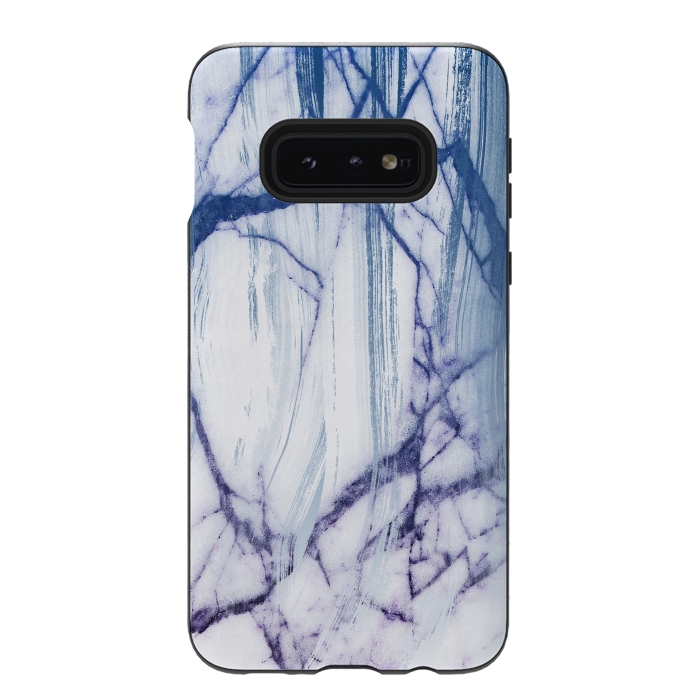 Galaxy S10e StrongFit White marble with blue cracks brushstrokes by Oana 