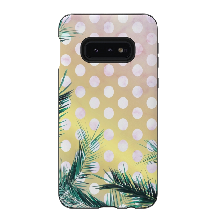 Galaxy S10e StrongFit tropical palm leaves on golden dotted background by Oana 