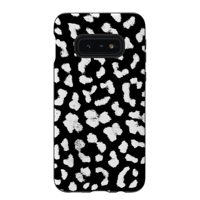 Galaxy S10e StrongFit Smudged leopard print spots by Oana 