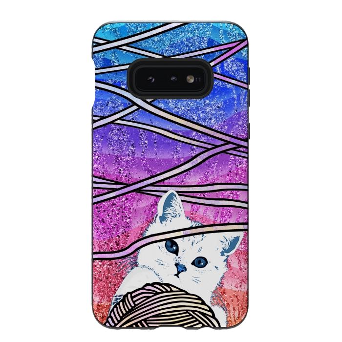 Galaxy S10e StrongFit Kitten playing with yarn and gradient marble by Oana 
