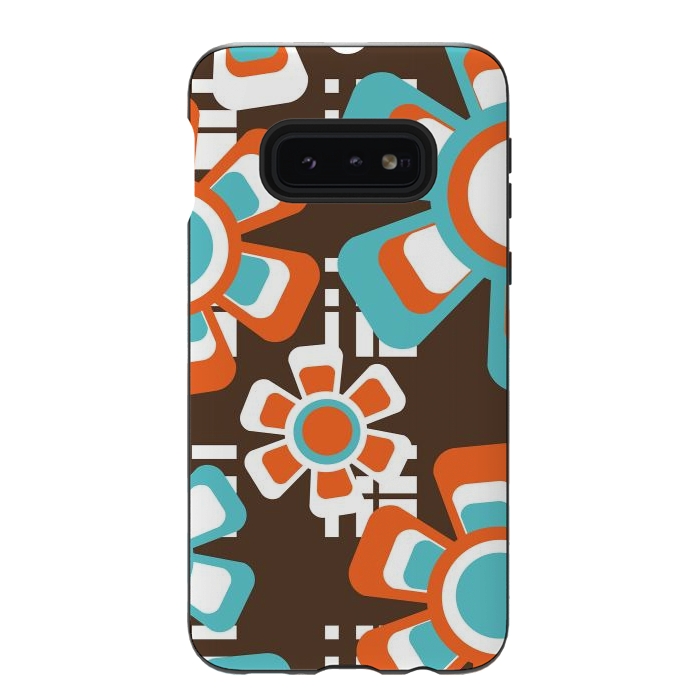 Galaxy S10e StrongFit Retro by Shelly Bremmer