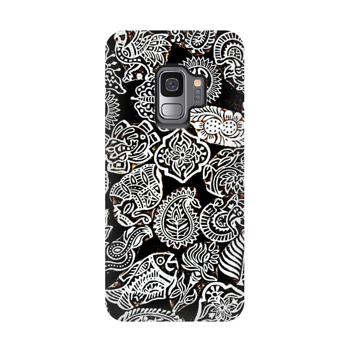 Galaxy S9 StrongFit Black and white pattern by Winston