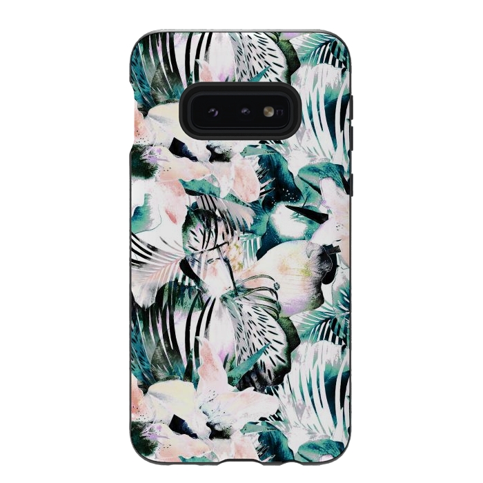 Galaxy S10e StrongFit Tropical flowers and palm leaves by Oana 