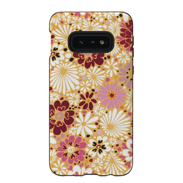 Galaxy S10e StrongFit 70s Valentine Flowers in Pink, Cream and Yellow by Paula Ohreen
