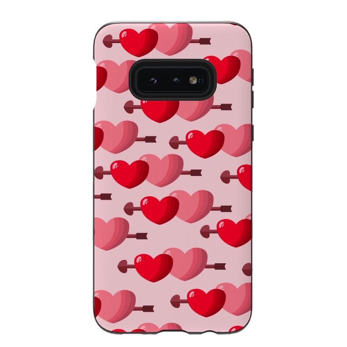 Galaxy S10e StrongFit pink red hearts pattern by MALLIKA