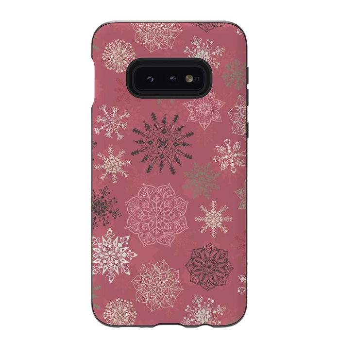 Galaxy S10e StrongFit Christmas Snowflakes on Pink by Paula Ohreen