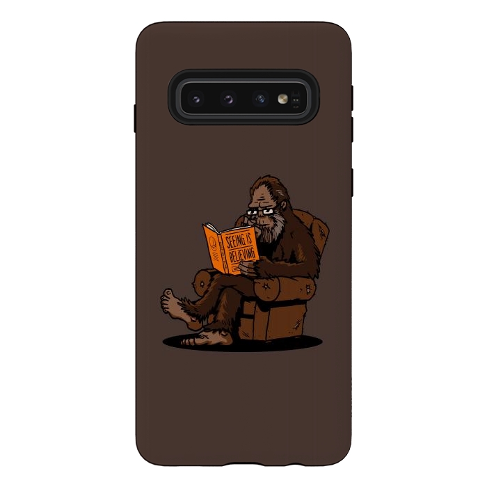Galaxy S10 StrongFit BigFoot Reading Book - Seeing is Believing by Vó Maria