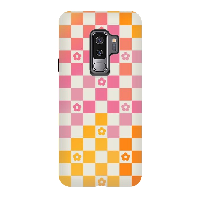 Galaxy S9 plus StrongFit Retro checks and daisy flowers - 70s gradient checkered pattern by Oana 