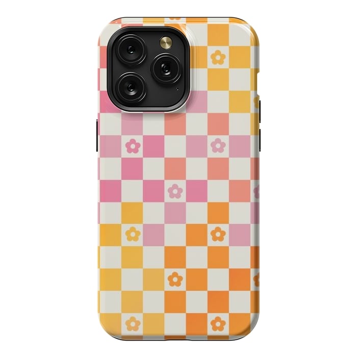 iPhone 15 Pro Max StrongFit Retro checks and daisy flowers - 70s gradient checkered pattern by Oana 